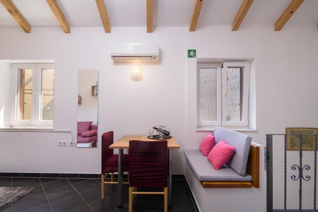 Apartments Trabakul Trogir Exteriör bild